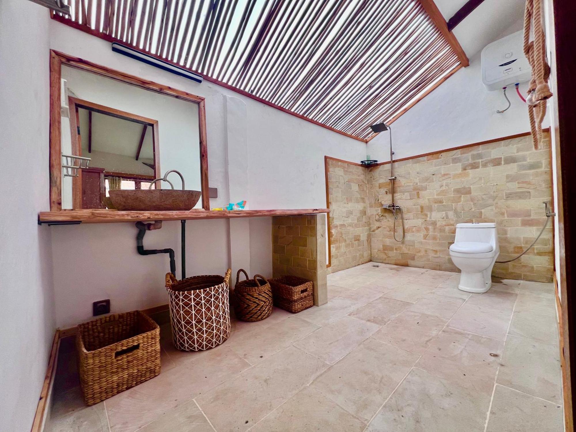 Lances Right Surfhouse Hotel Katiet Екстериор снимка