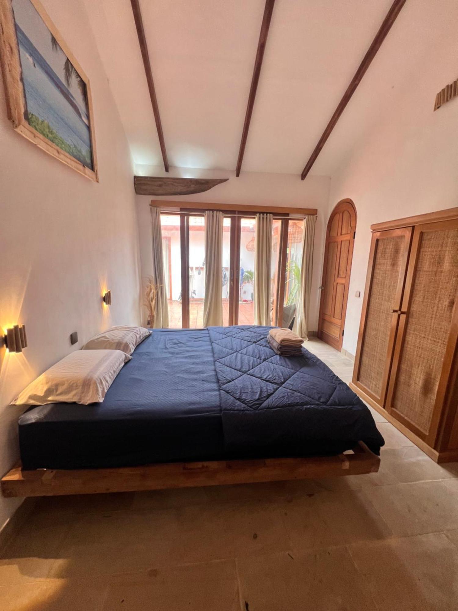 Lances Right Surfhouse Hotel Katiet Екстериор снимка