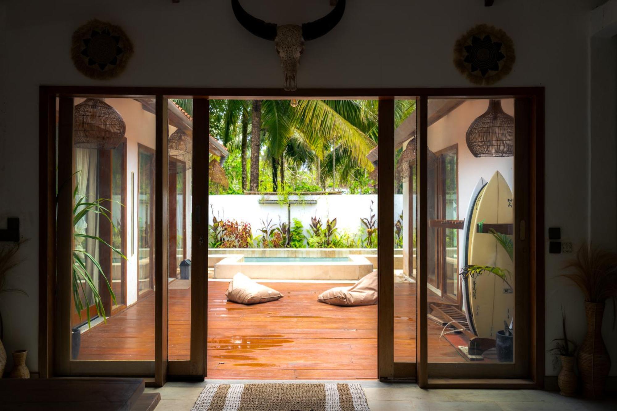 Lances Right Surfhouse Hotel Katiet Екстериор снимка
